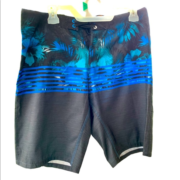 🔥BURNSIDE mens swim trunks/board shorts🔥